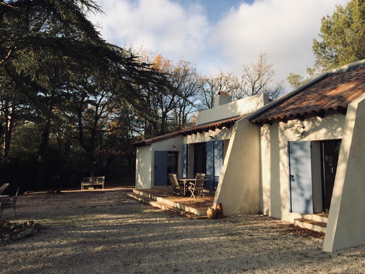 La Maison De Mado Et Sa Cabane Dans Les Arbres Plan d'Aups Exteriér fotografie